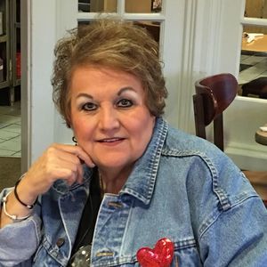 Meet your Posher, Teresa